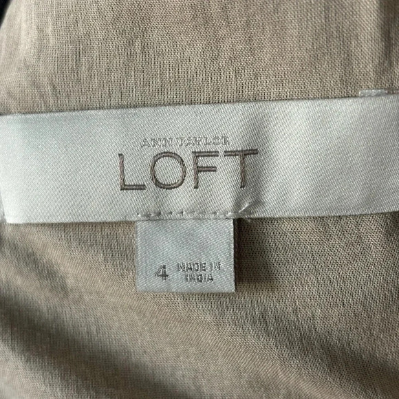 Ann Taylor Loft | lace overlay | black | nude | tank | a line | size 4 - Picture 4 of 14